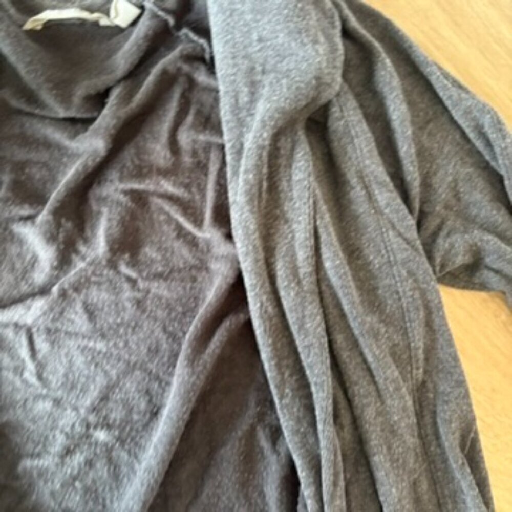 ** Athleta Studio Wrap Charcoal Heather Gray Small - Picture 9 of 10